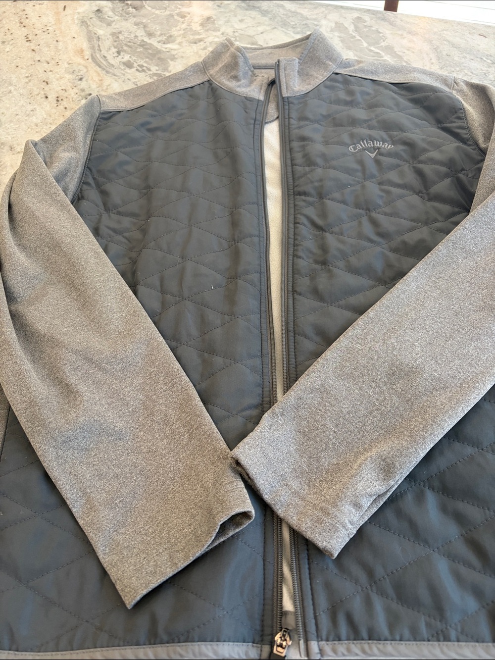 Callaway Gray Quilted Front Lightweight Jacket with Heather Gray Sleeves